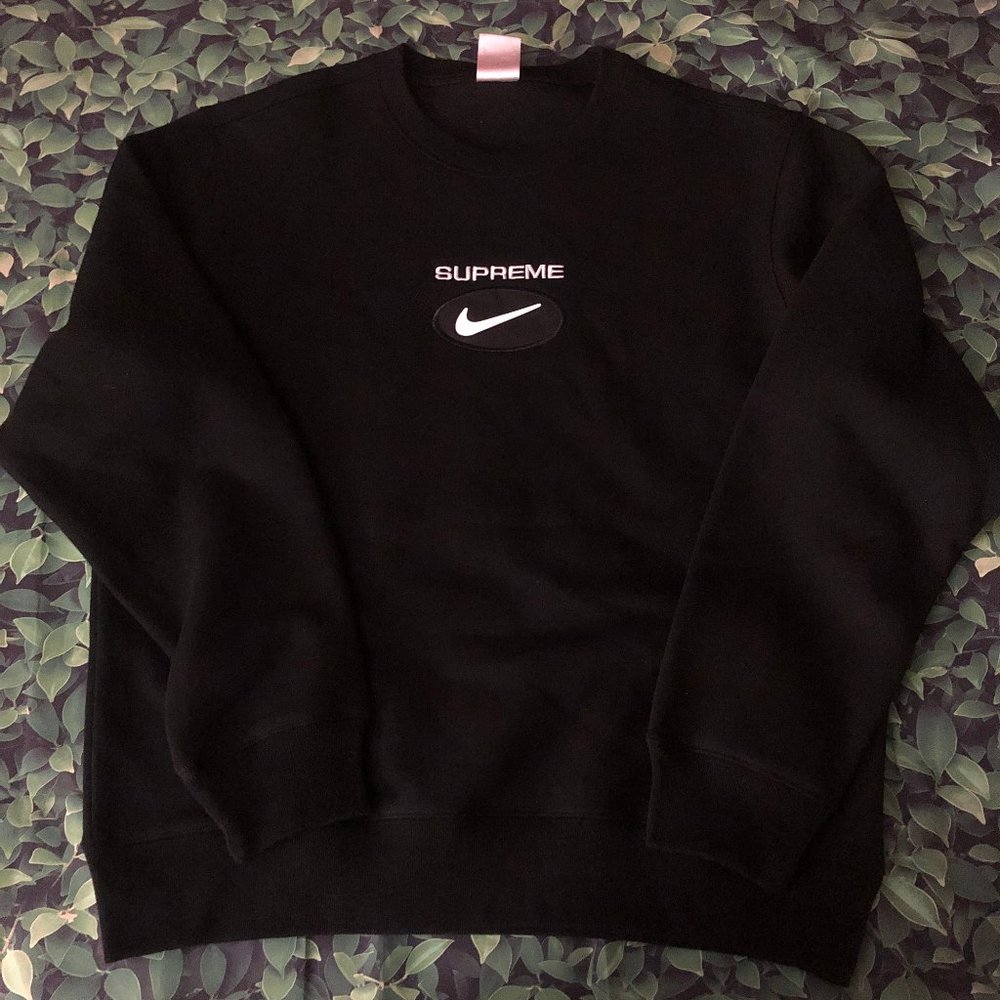 Supreme Nike Jewel Crewneck